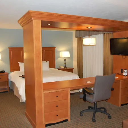Hampton Inn Sidney-3
